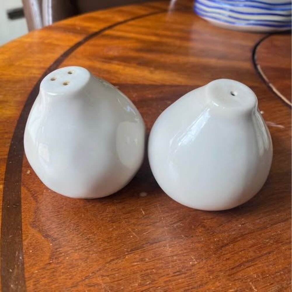 Vintage Mid-Century Modern Style White Ceramic Salt & Pepper Shakers